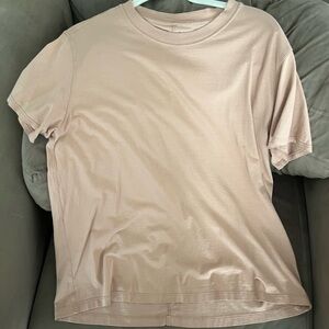 Lululemon size 6 all yours tee